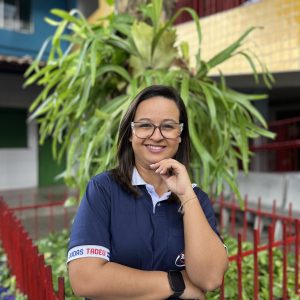 Gabriella Queirós - Professora de Ciências