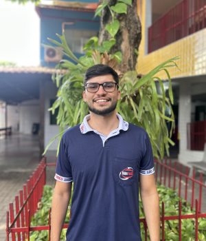 Lucas Sales - Professor de Matemática