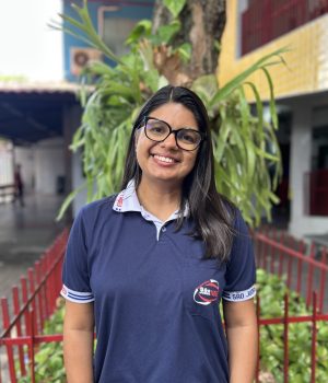 Priscila Marcelly - Professora de Geografia e Robótica