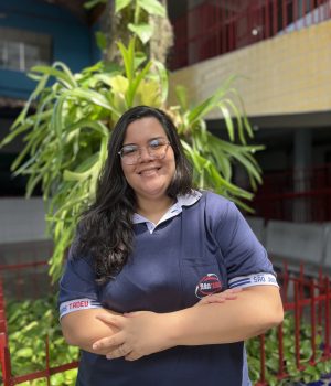 Vívian Barbosa - Professora de Geografia e Robótica
